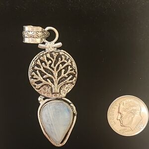 Tree of life Moonstones Pendant 🤍
